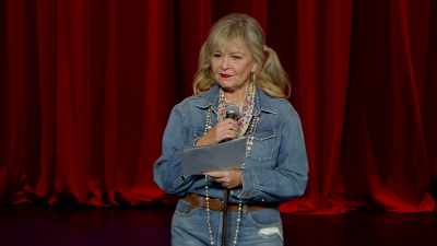 [audience cheers] - Roseanne Barr: Cancel This!