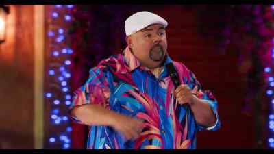 [audience chuckles] - Gabriel Iglesias: Legend of Fluffy