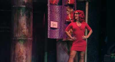 (audience chuckling) - The Toxic Avenger: The Musical