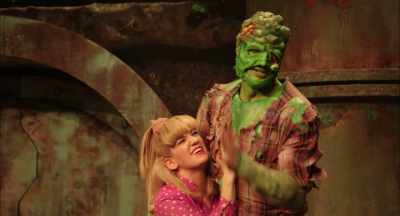 (audience chuckling) - The Toxic Avenger: The Musical