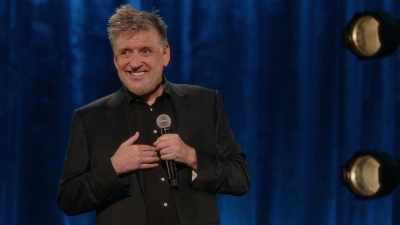 [audience continues laughing] - Craig Ferguson: I'm So Happy