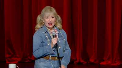 [audience erupts in cheers] - Roseanne Barr: Cancel This!