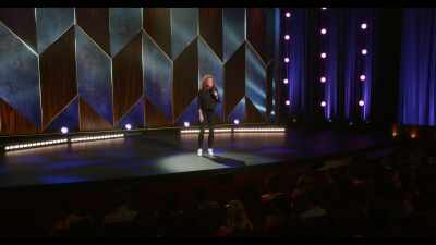 [audience laughing and applauding] - Michelle Wolf: Joke Show