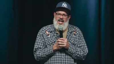 [audience laughing, groaning] - David Cross: Oh Come On