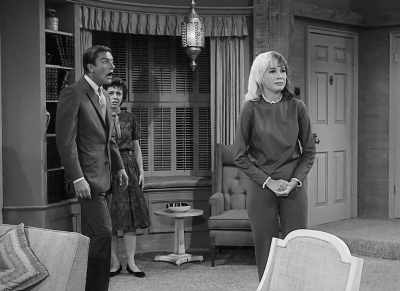 (AUDIENCE LAUGHING) - Being Mary Tyler Moore