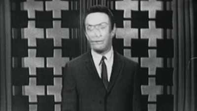 (AUDIENCE LAUGHING) - George Carlin's American Dream