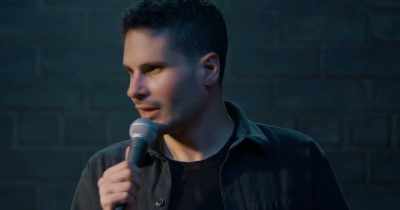 (AUDIENCE LAUGHING) - drew michael: red blue green