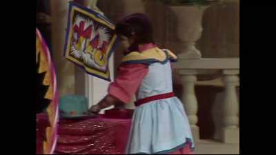 [audience laughing] - Punky Brewster
