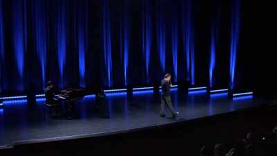 [audience laughing] - Rob Schneider: Asian Momma, Mexican Kids