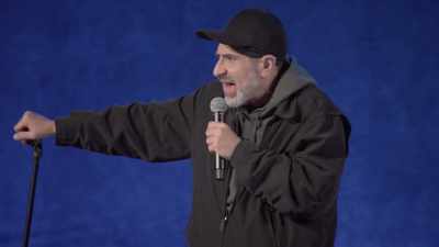 [audience laughing] - Dave Attell: Hot Cross Buns