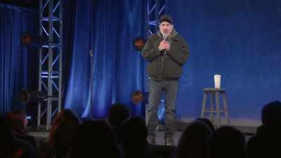 [audience laughing] - Dave Attell: Hot Cross Buns