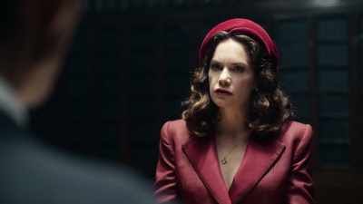 [audience laughing] - His Dark Materials