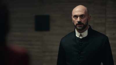 [audience laughing] - His Dark Materials