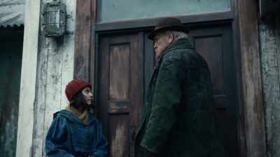 [audience laughing] - His Dark Materials