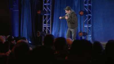 [audience laughing] - Dave Attell: Hot Cross Buns