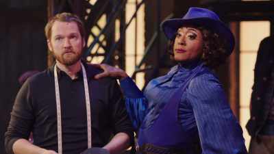 (audience laughing) - Kinky Boots: The Musical
