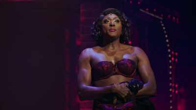 (audience laughing) - Kinky Boots: The Musical