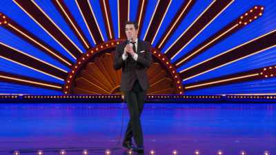 [audience laughing] - John Mulaney: Kid Gorgeous at Radio City