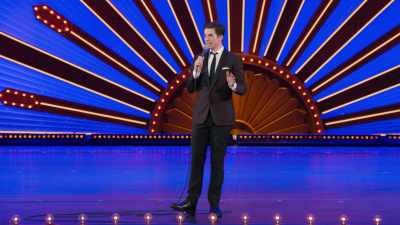 [audience laughing] - John Mulaney: Kid Gorgeous at Radio City