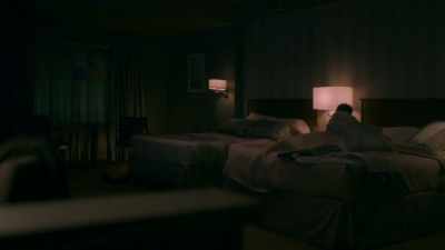( audience laughing ) - Room 104