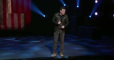 [audience laughing] - Jim Jefferies: Freedumb