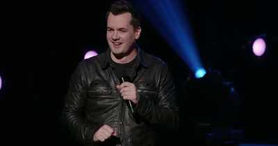 [audience laughing] - Jim Jefferies: Freedumb