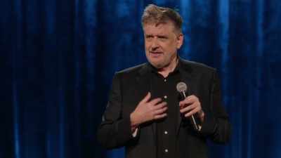 [audience laughing] - Craig Ferguson: I'm So Happy