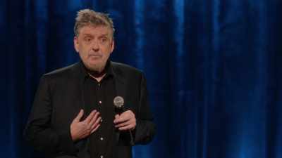 [audience laughing] - Craig Ferguson: I'm So Happy