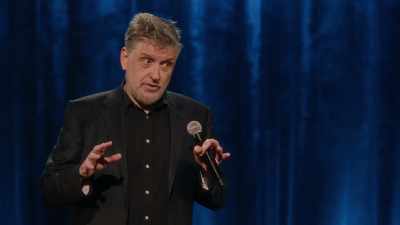 [audience laughing] - Craig Ferguson: I'm So Happy