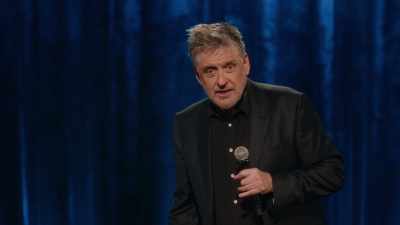 [audience laughing] - Craig Ferguson: I'm So Happy