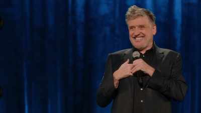 [audience laughing] - Craig Ferguson: I'm So Happy