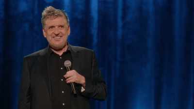 [audience laughing] - Craig Ferguson: I'm So Happy