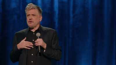 [audience laughing] - Craig Ferguson: I'm So Happy
