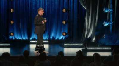 [audience laughing] - Craig Ferguson: I'm So Happy