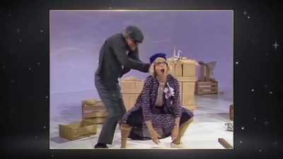 [audience laughing] - Dick Van Dyke: 98 Years of Magic