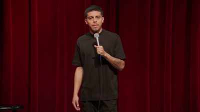 [audience laughing] - Ralph Barbosa: Cowabunga