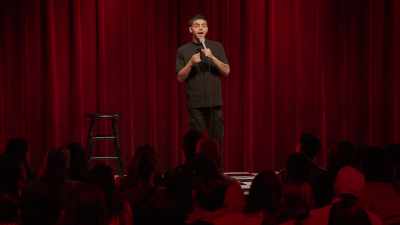 [audience laughing] - Ralph Barbosa: Cowabunga