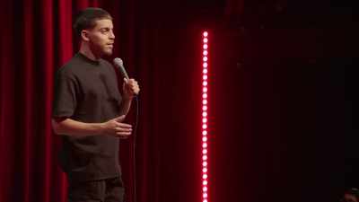 [audience laughing] - Ralph Barbosa: Cowabunga