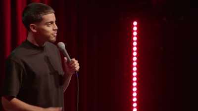 [audience laughing] - Ralph Barbosa: Cowabunga