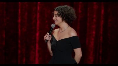 [audience laughing] - Ilana Glazer: Human Magic