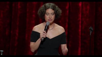 [audience laughing] - Ilana Glazer: Human Magic