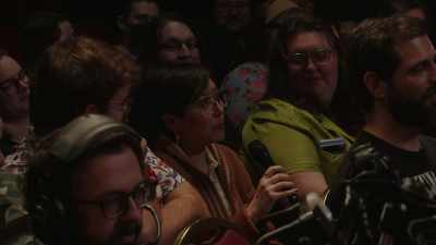 (audience laughing) - Bigger! With Brennan & Izzy
