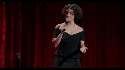 [audience laughing] - Ilana Glazer: Human Magic