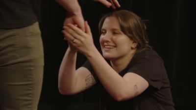 (audience laughing) - Bigger! With Brennan & Izzy