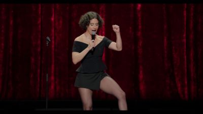 - [audience laughing]
- Takes a couple pushes, - Ilana Glazer: Human Magic