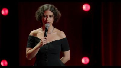 [audience laughing and whooping] - Ilana Glazer: Human Magic