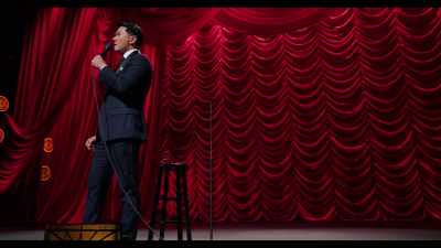 [audience laughs and applauds] - Ronny Chieng: Asian Comedian Destroys America!