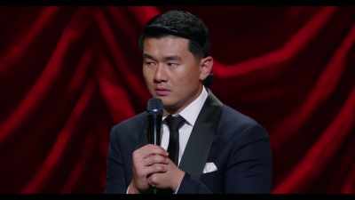 [audience laughs and applauds] - Ronny Chieng: Asian Comedian Destroys America!