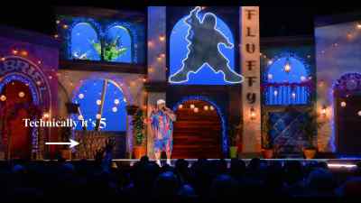 [audience laughs and cheers] - Gabriel Iglesias: Legend of Fluffy