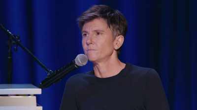 [audience laughs] - Tig Notaro: Hello Again